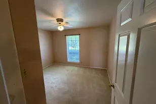 1311 Larkspur, Tyler, TX 75703 - Photo 12