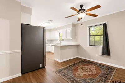 817 Howard St, Jacksonville, TX 75766 - Photo 18