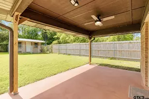 817 Howard St, Jacksonville, TX 75766 - Photo 28