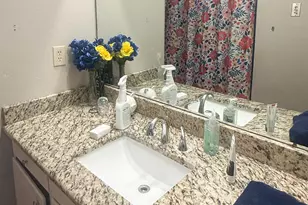 409 Sutherland Dr, Tyler, TX 75703 - Photo 6