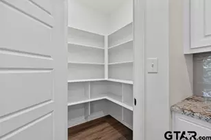 3091 Royal Gdn Rd, Tyler, TX 75701 - Photo 12