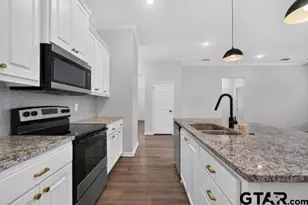 3091 Royal Gdn Rd, Tyler, TX 75701 - Photo 12