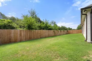 5300 Hollytree Dr, Tyler, TX 75703 - Photo 34