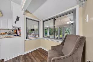 2401 Lake Park Ln, Jacksonville, TX 75766 - Photo 14
