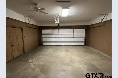 418 Woodland Hills Dr, Tyler, TX 75701 - Photo 26