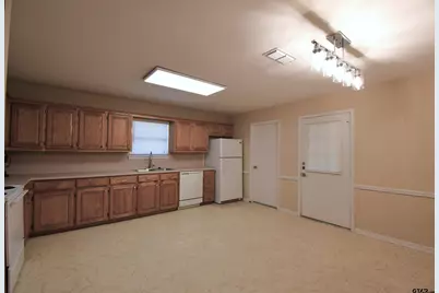 2529 Westminster Dr, Tyler, TX 75701 - Photo 6
