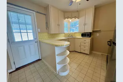 1931 S Wiley, Tyler, TX 75701 - Photo 6