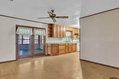 600 N Lake St, Waskom, TX 75692 - Photo 8