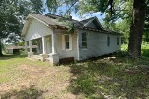 401 S Joy St, Troup, TX 75789 - Photo 1