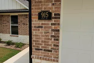 915 Alex Dr, Whitehouse, TX 75791 - Photo 12