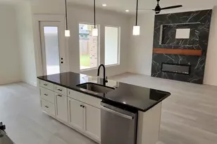 915 Alex Dr, Whitehouse, TX 75791 - Photo 6