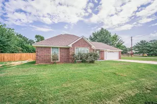 213 Cr 3527, Bullard, TX 75757 - Photo 2