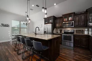 416 Hyde Park Dr, Chandler, TX 75758 - Photo 10