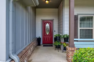 416 Hyde Park Dr, Chandler, TX 75758 - Photo 2