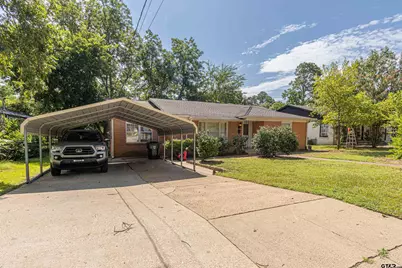 820 S Palmer, Tyler, TX 75701 - Photo 2