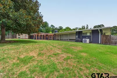 8 Rambling Road, Longview, TX 75604 - Photo 32