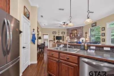 18706 Quiet Anchor Lane, Flint, TX 75762 - Photo 10