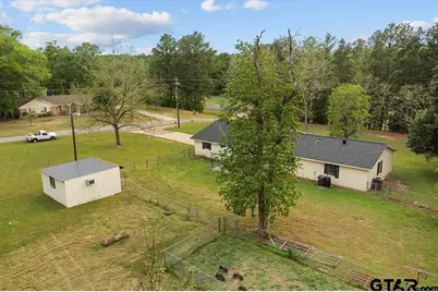 155 Angela Ln, Henderson, TX 75654 - Photo 1