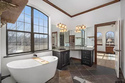 19275 County Road 3411, Chandler, TX 75758 - Photo 16