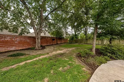1109 Troup Highway, Tyler, TX 75701 - Photo 2