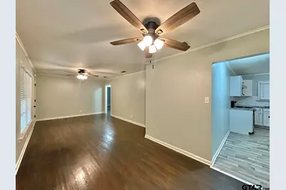 1121 Elizabeth Drive, Tyler, TX 75701 - Photo 4