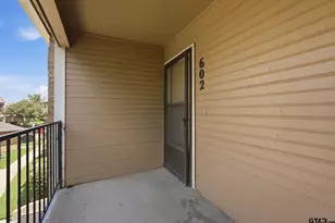 400 W South Town Dr Unit 602, Tyler, TX 75703 - Photo 2