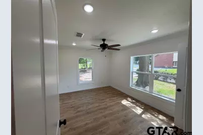 612 S Confederate Ave, Tyler, TX 75701 - Photo 4