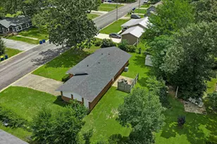 612 Leach St, Kilgore, TX 75662 - Photo 22
