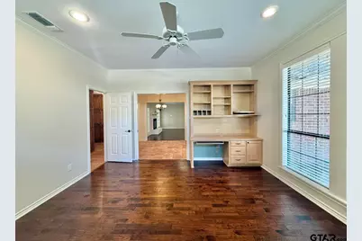 3308 Moss, Tyler, TX 75707 - Photo 12