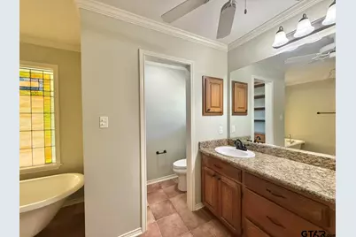 3308 Moss, Tyler, TX 75707 - Photo 26