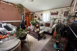 612 W Broadway, Jefferson, TX 75657 - Photo 1