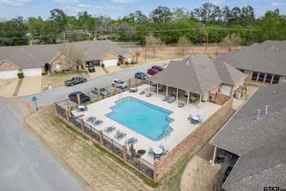 2431 Homestead Ln, Tyler, TX 75701 - Photo 2
