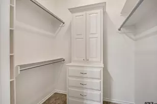 2431 Homestead Ln, Tyler, TX 75701 - Photo 20