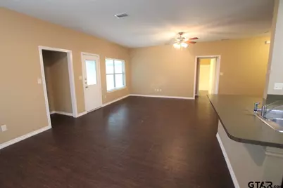 19401 King Ranch Dr., Flint, TX 75762 - Photo 6