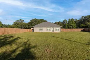 117 Magnolia Dr, Bullard, TX 75757 - Photo 2
