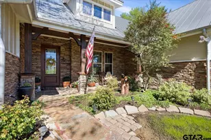 24050 Red Azalea, Lindale, TX 75771 - Photo 2