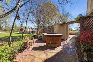 24050 Red Azalea, Lindale, TX 75771 - Photo 36