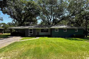 9457 Orchard Dr, Tyler, TX 75704 - Photo 1