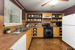 230 Private Rd 7422, Hawkins, TX 75765 - Photo 4