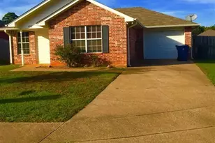 455 Redbud Cir, Whitehouse, TX 75791 - Photo 1