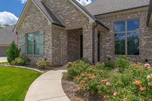 161 Ella Kate, Longview, TX 75605 - Photo 4