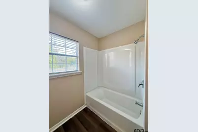 1016 Bennett Ave, Tyler, TX 75701 - Photo 12