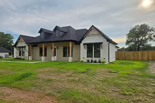 7727 Molina Dr, Tyler, TX 75704 - Photo 2