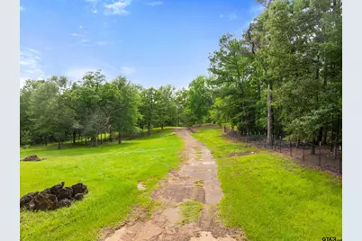 17379 County Road 318, Tyler, TX 75706 - Photo 48
