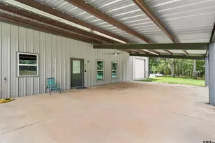 17379 County Rd 318, Tyler, TX 75706 - Photo 6