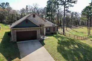 20851 Lakeview Dr, Flint, TX 75762 - Photo 2