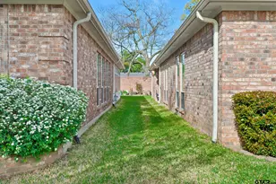 2315 Homestead, Tyler, TX 75701 - Photo 4