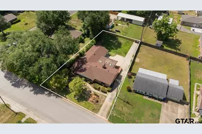 404 Marion Drive, Longview, TX 75602 - Photo 40