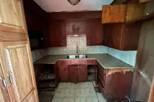 4465 W Commerce Ave, Gladewater, TX 75647 - Photo 6