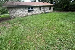 4465 W Commerce Ave, Gladewater, TX 75647 - Photo 16